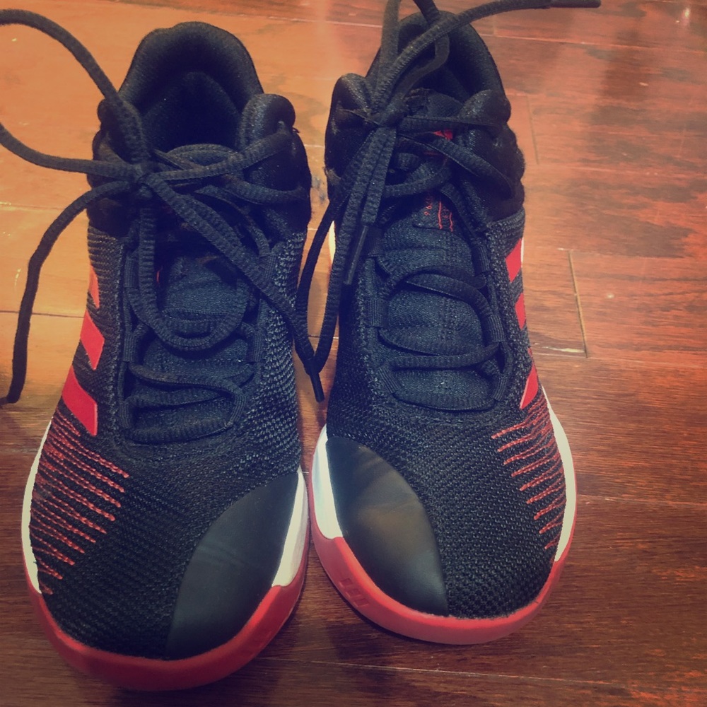 Kids shoes